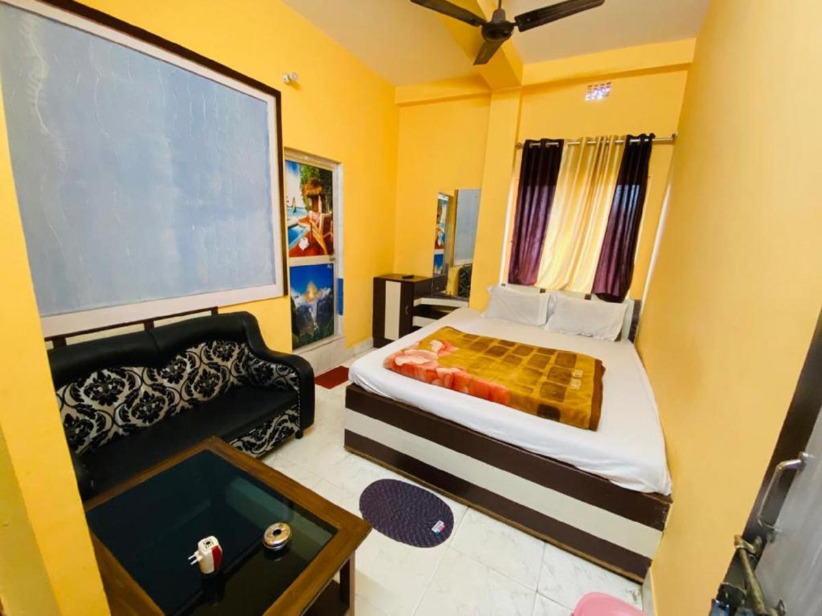 Staymaker Hotel Prerana Тарапит Екстериор снимка